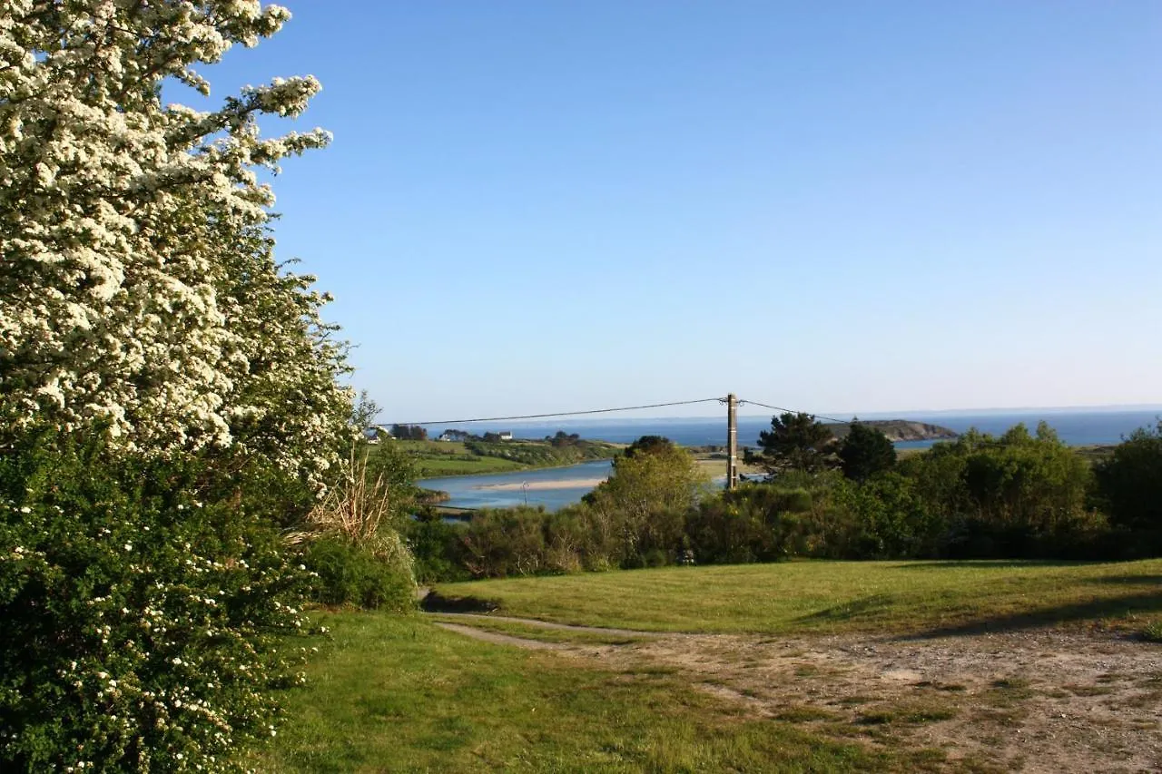 House With 3 Bedrooms In Crozon With Furnished Garden 800 M From The Beach Frankreich
