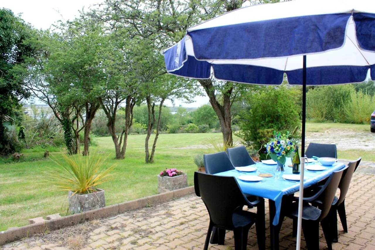 House With 3 Bedrooms In Crozon With Furnished Garden 800 M From The Beach Frankreich